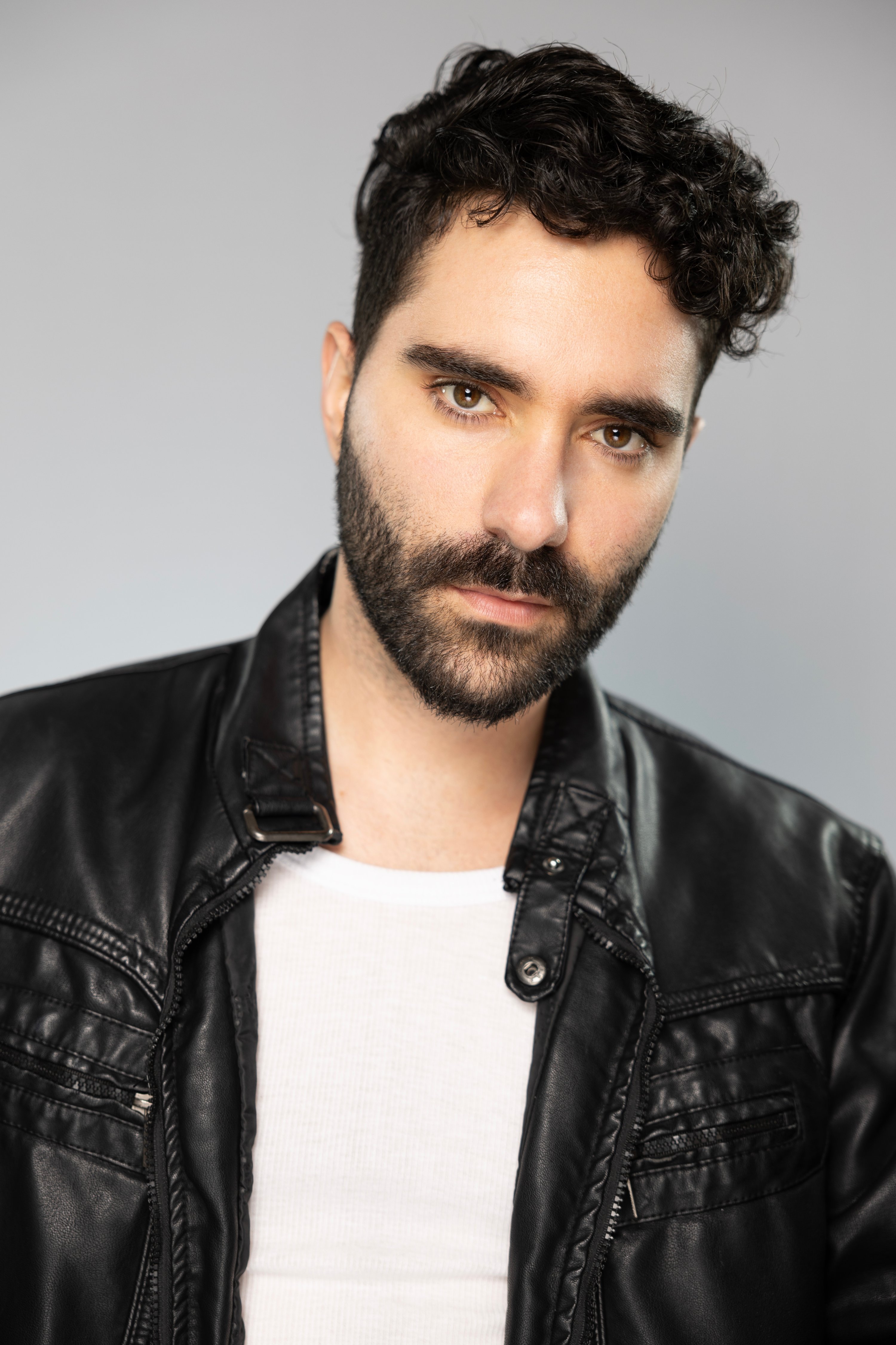 Eric Becerra headshot